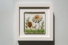 Load image into Gallery viewer, Golden Daisy fused glass small frame hand made by Flow Glass Kirkwall Orkney Islands Scotland