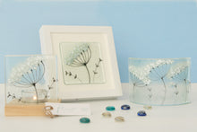 Load image into Gallery viewer, Cow Parsley tea light holder, small frame and small curve by Flow Glass Orkney Isles Scotland