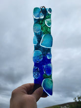 Load image into Gallery viewer, Blue/ Green chunky hanging by Flow Glass Orkney Islands
