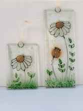 Load image into Gallery viewer, Golden Daisy Small Hanging
