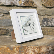 Load image into Gallery viewer, Cow Parsley small frame hand made by Flow Glass Orkney Isles Scotland
