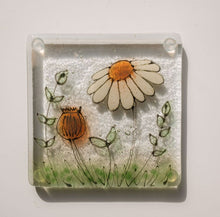 Load image into Gallery viewer, Golden Daisy fused glass coaster hand made by Flow Glass Kirkwall Orkney Islands Scotland 
