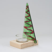Load image into Gallery viewer, Christmas Tree Tea Light Holder in Green with Red Garland by Flow Glass Orkney Islands Scotland
