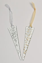 Load image into Gallery viewer, Gold and silver Icicle hangings by Flow Glass Orkney Islands Scotland
