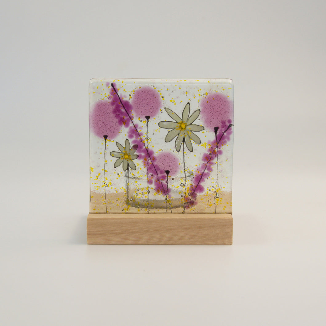 Daisy (Pink) fused glass tea light holder by Flow Glass Orkney Isles Scotland 