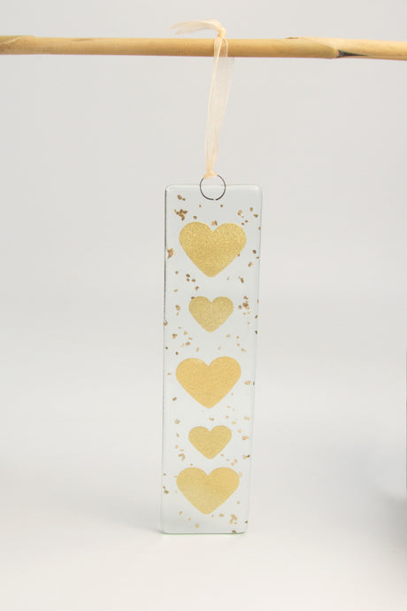 Long Heart fused glass hanging in gold by Flow Glass Orkney Isles Scotland 